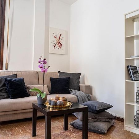 פירנצה Cozy Roman Apartment With Parking מראה חיצוני תמונה