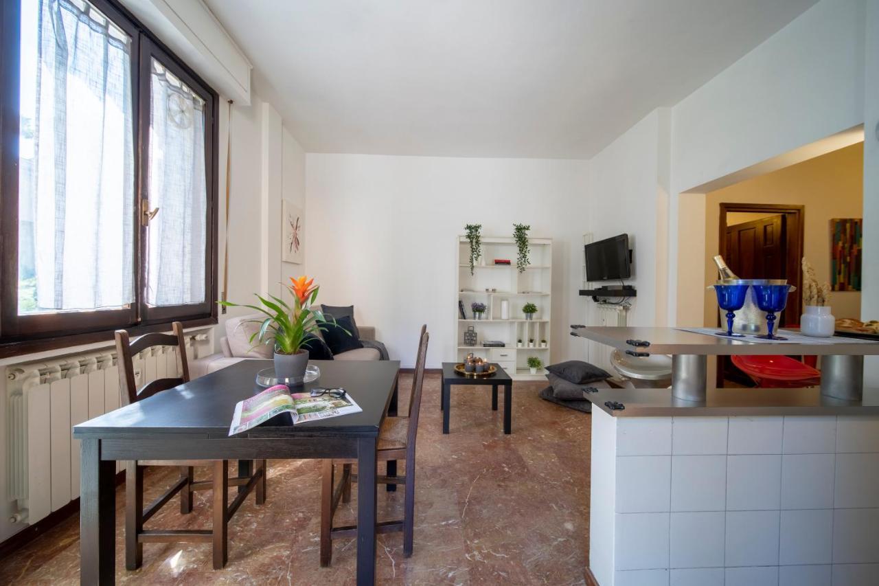 פירנצה Cozy Roman Apartment With Parking מראה חיצוני תמונה